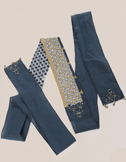 Belt with embroidered and metal accessories